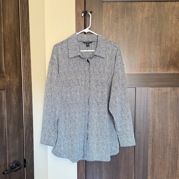 Athleta Jackets & Blazers - Athleta Women’s Braiden Textured Shirt Jacket Black & White Size 1X #882490